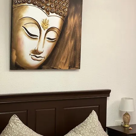 Center Cristianos شقة