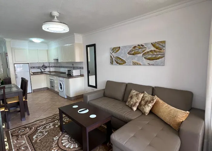 Center Cristianos Apartment